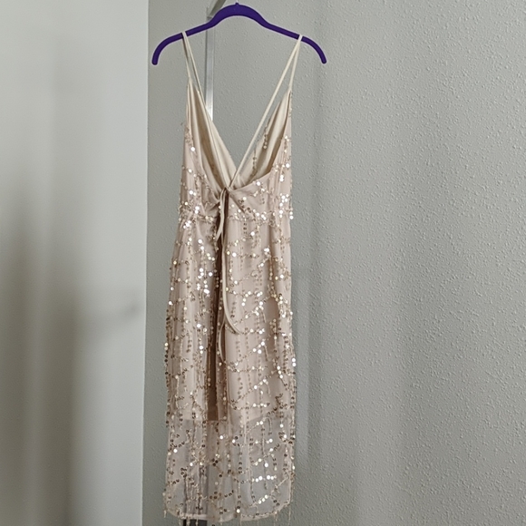Sequin dress - Picture 2 of 6